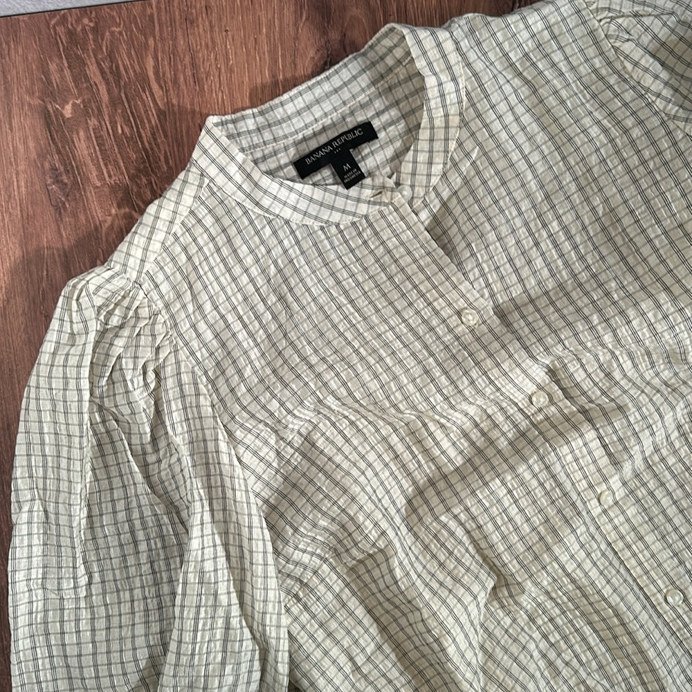 Banana Republic | Medium Cream Black Plaid Blouse - Work Business Casual Long